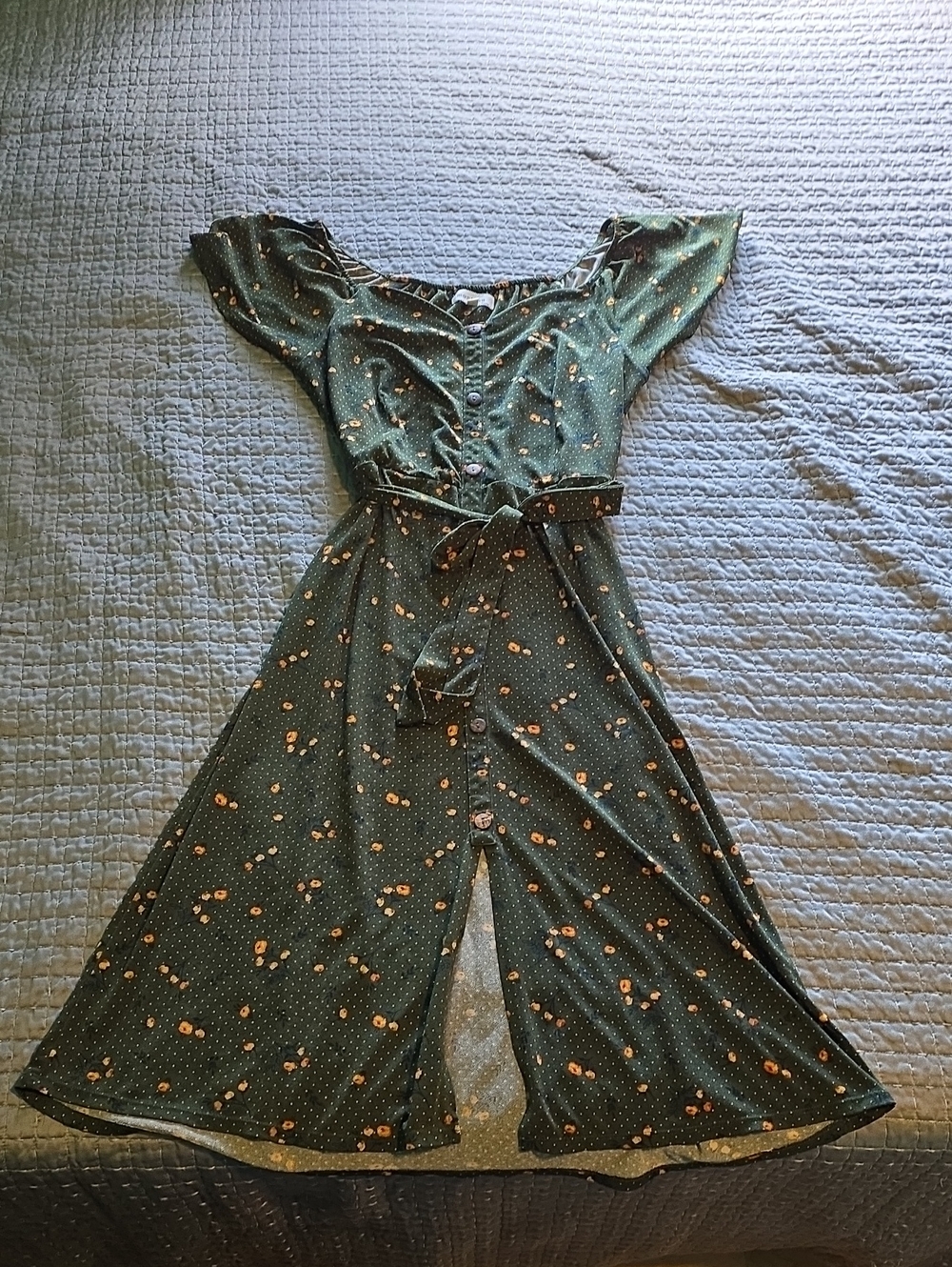 Green Floral Button-Front Midi Dress with Tie Waist